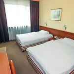 格兰德酒店