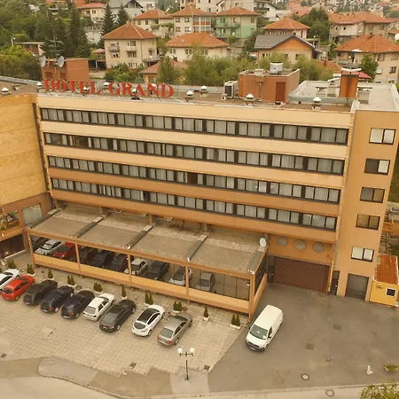 Grand Hotel