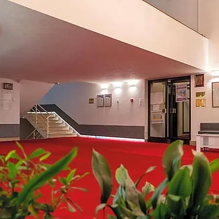 Grand Hotel 4*