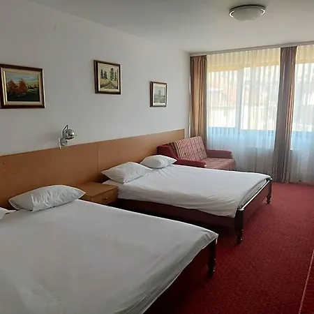 格兰德酒店 4*