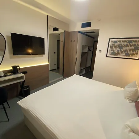 格兰德酒店 4*